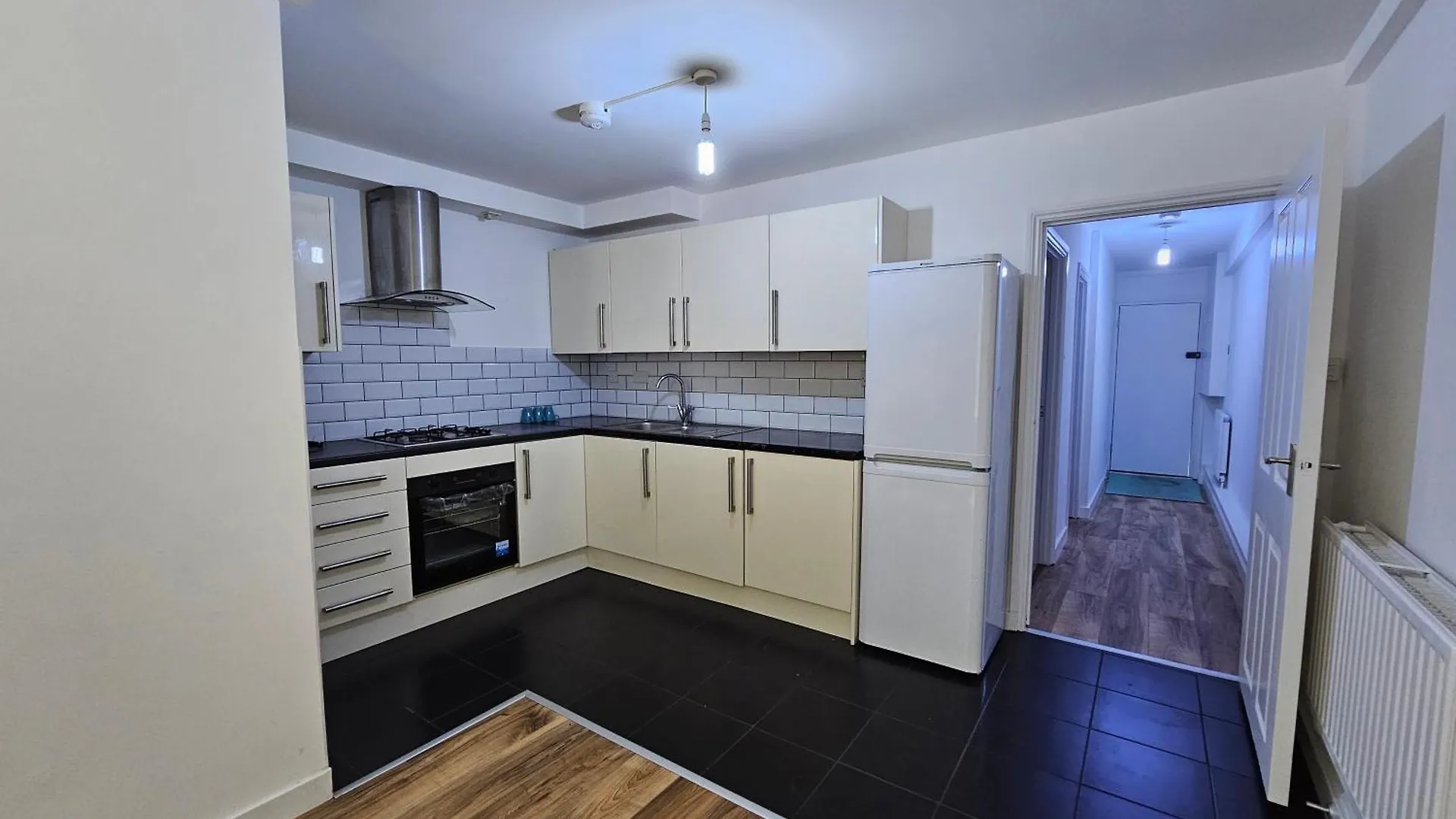 London Aldgate Apartment